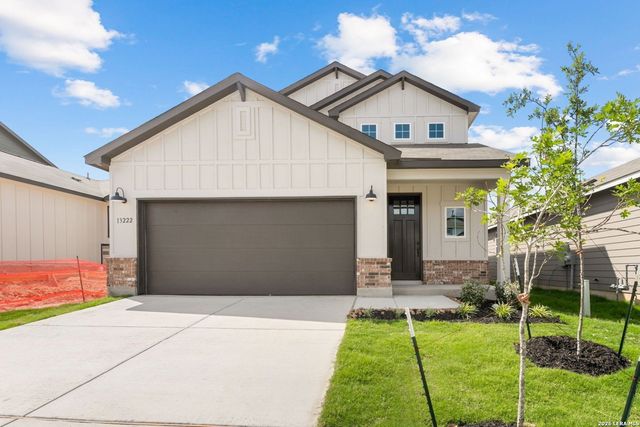 13211 CHANUTE FIELD DR, San Antonio, TX 78253