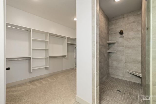 6883 W Mattawa Dr, Meridian, ID 83646