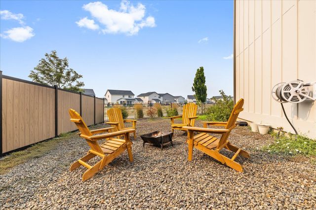 6883 W Mattawa Dr, Meridian, ID 83646