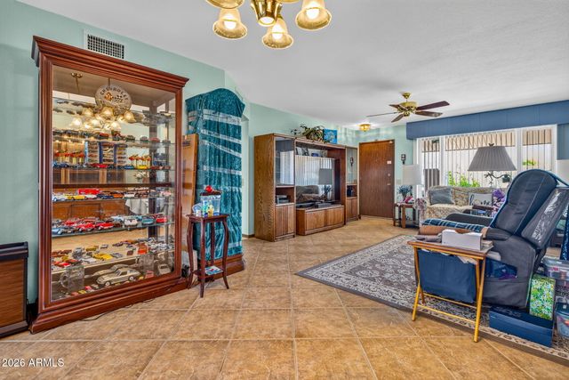 19014 N 99TH Drive, Sun City, AZ 85373