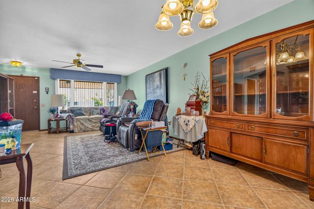 19014 N 99TH Drive, Sun City, AZ 85373