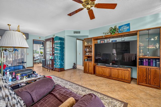 19014 N 99TH Drive, Sun City, AZ 85373