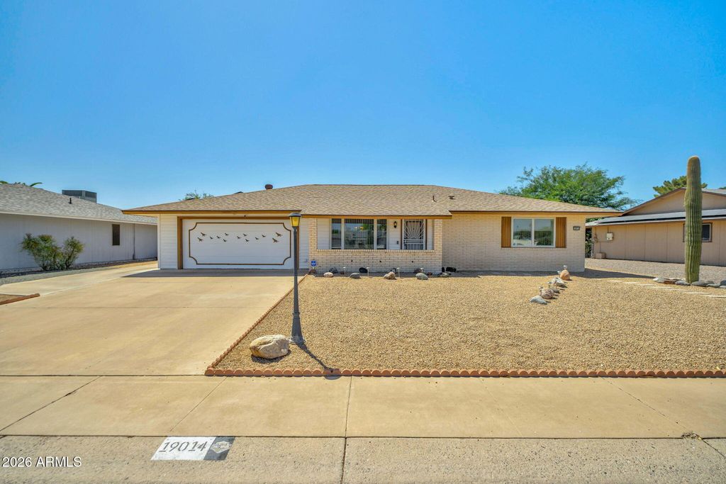19014 N 99TH Drive, Sun City, AZ 85373