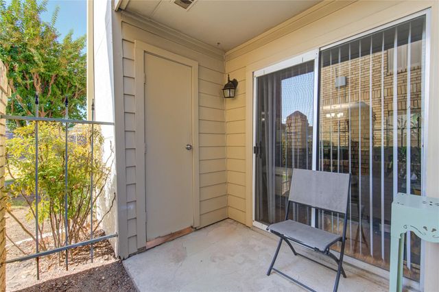 12550 Whittington Dr 408, Houston, TX 77077