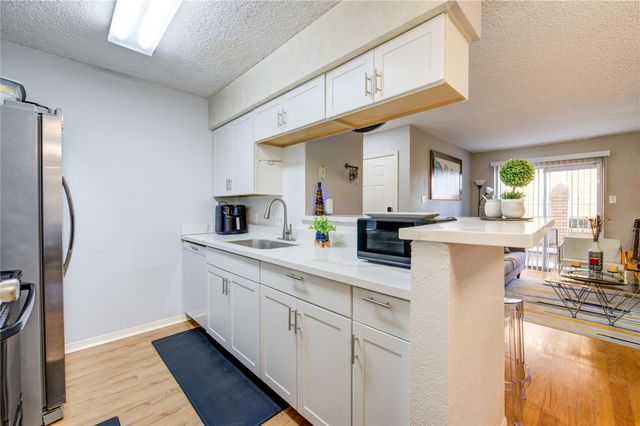 12550 Whittington Dr 408, Houston, TX 77077