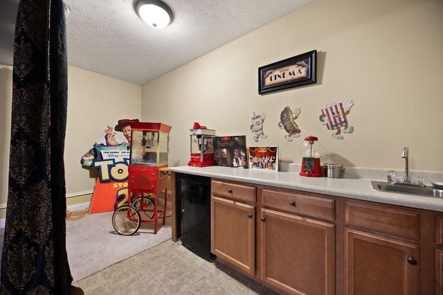 205 Kolsons Landing Drive, Somerset, KY 42503