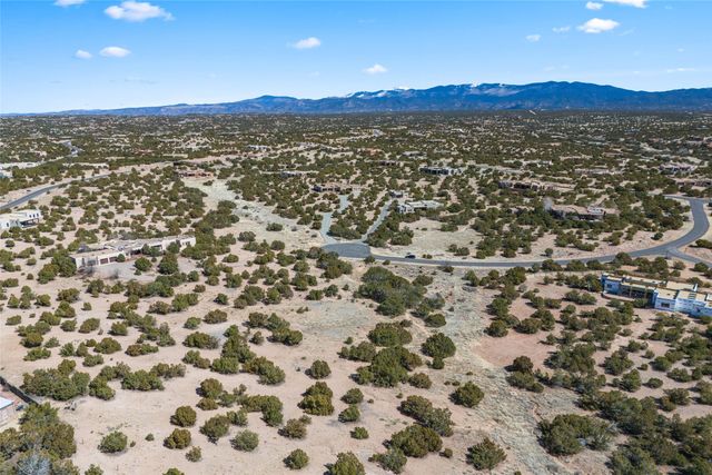 16 Daisy Circle, Lot 232, Santa Fe, NM 87506