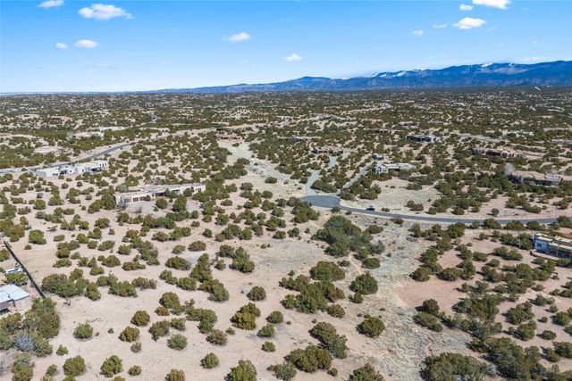 16 Daisy Circle, Lot 232, Santa Fe, NM 87506