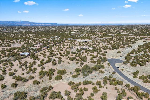 16 Daisy Circle, Lot 232, Santa Fe, NM 87506