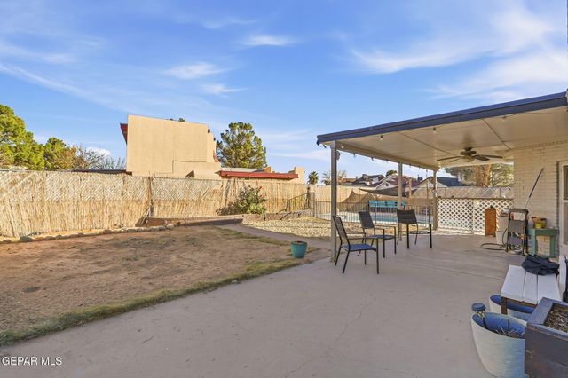 2324 NANCY MCDONALD Drive, El Paso, TX 79936