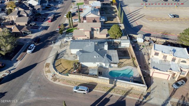2324 NANCY MCDONALD Drive, El Paso, TX 79936