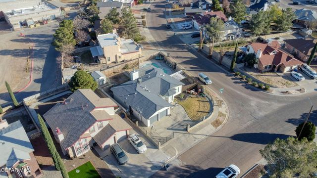 2324 NANCY MCDONALD Drive, El Paso, TX 79936