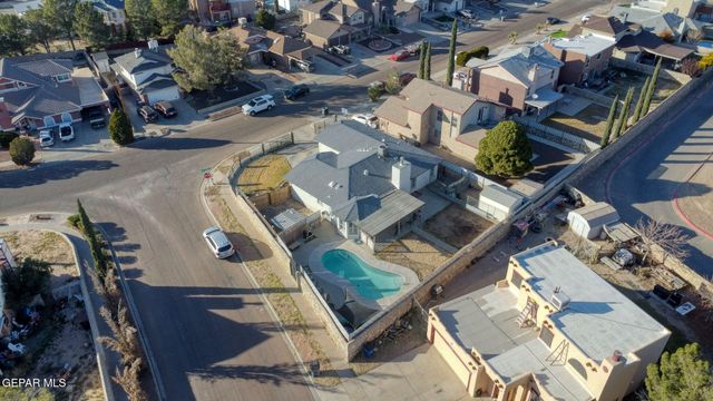 2324 NANCY MCDONALD Drive, El Paso, TX 79936