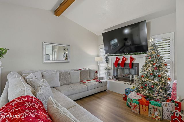 2324 NANCY MCDONALD Drive, El Paso, TX 79936