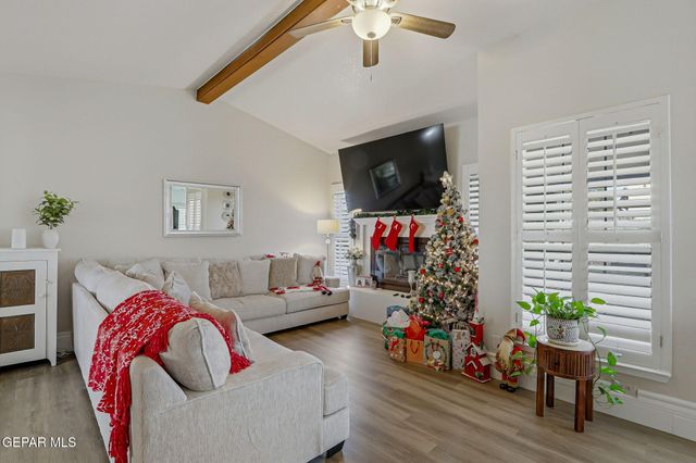 2324 NANCY MCDONALD Drive, El Paso, TX 79936