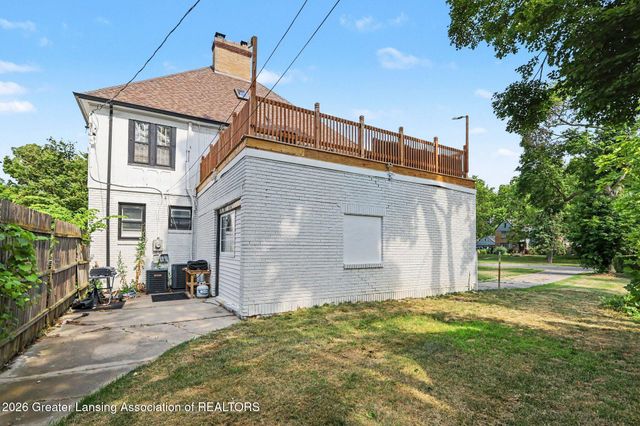 405 Everett Drive, Lansing, MI 48915