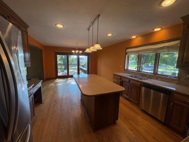 820 WINDOVER COURT, Green Bay, WI 54313