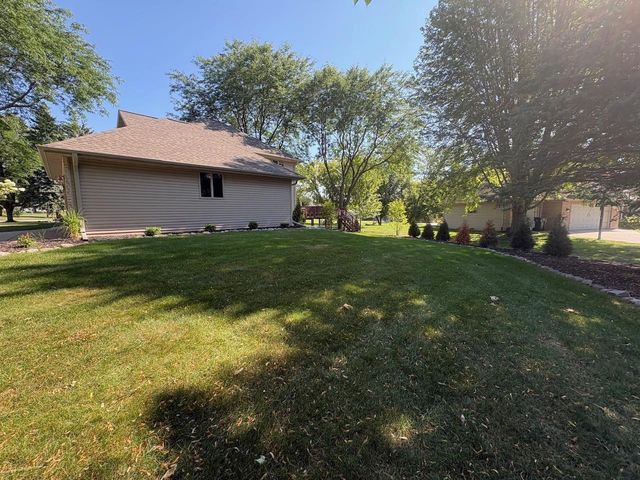 820 WINDOVER COURT, Green Bay, WI 54313
