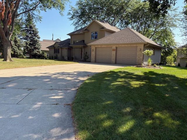820 WINDOVER COURT, Green Bay, WI 54313