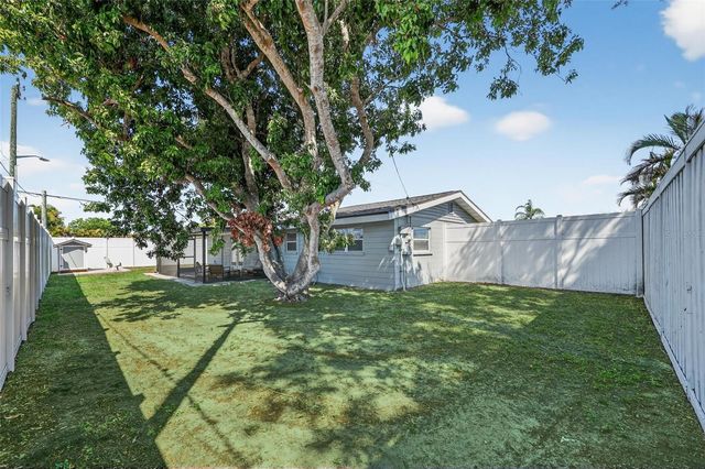 2806 UPPER TANGELO DRIVE, Sarasota, FL 34239