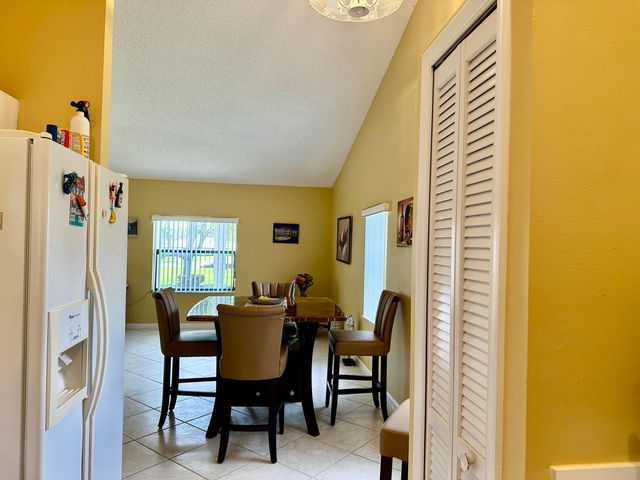 5951 Parkwalk Drive, Boynton Beach, FL 33472