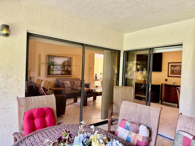 5951 Parkwalk Drive, Boynton Beach, FL 33472