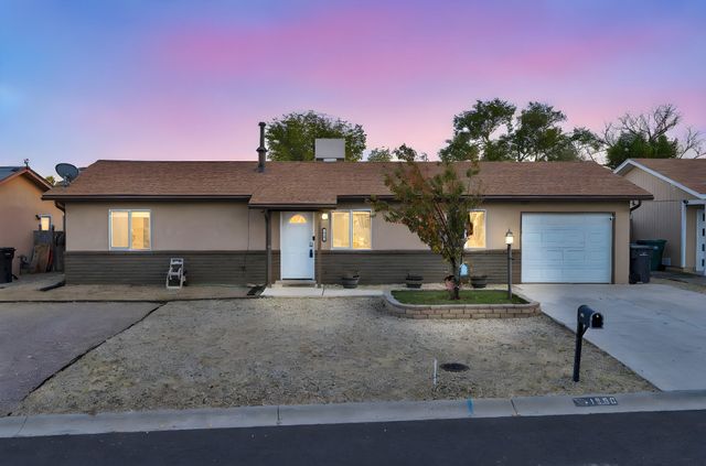 1580 Glendale Court SE, Rio Rancho, NM 87124