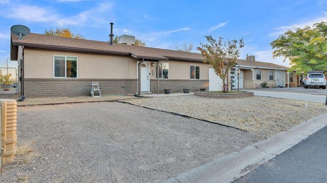 1580 Glendale Court SE, Rio Rancho, NM 87124