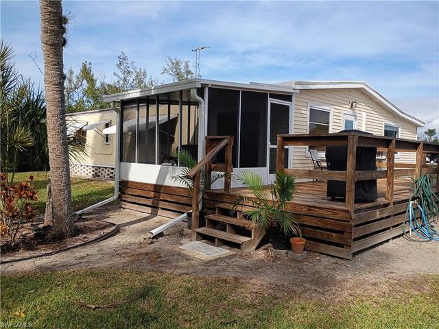 7867 Raymary ST, Bokeelia, FL 33922
