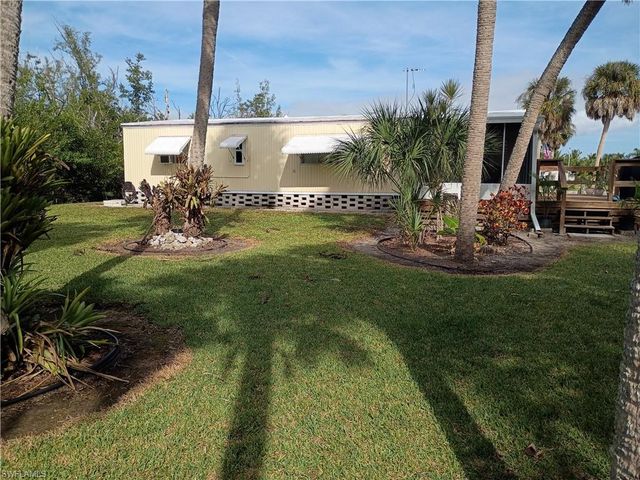 7867 Raymary ST, Bokeelia, FL 33922