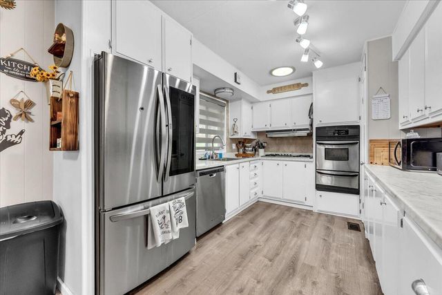 3304 Shasta Dam Boulevard, SPC 60, Shasta Lake, CA 96019