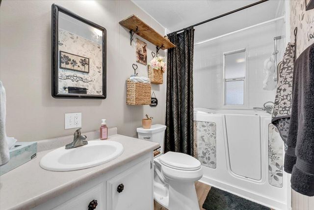 3304 Shasta Dam Boulevard, SPC 60, Shasta Lake, CA 96019