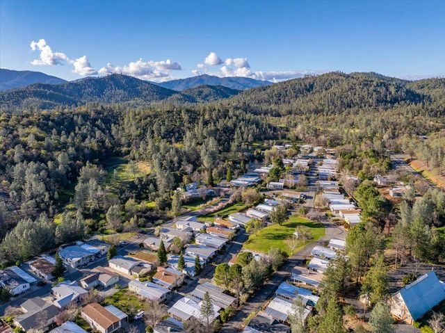 3304 Shasta Dam Boulevard, SPC 60, Shasta Lake, CA 96019