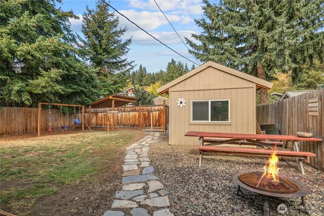 110 W 3rd Street, Cle Elum, WA 98922