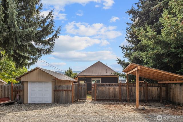 110 W 3rd Street, Cle Elum, WA 98922