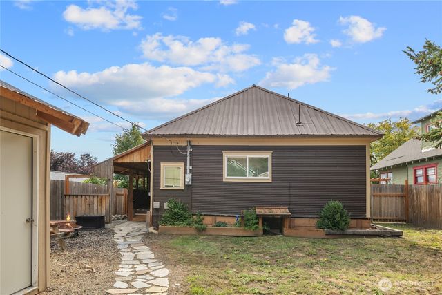 110 W 3rd Street, Cle Elum, WA 98922