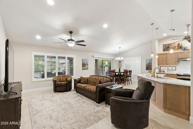 144 S LOS CIELOS Lane, Casa Grande, AZ 85194