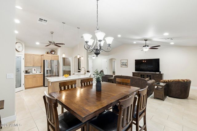 144 S LOS CIELOS Lane, Casa Grande, AZ 85194