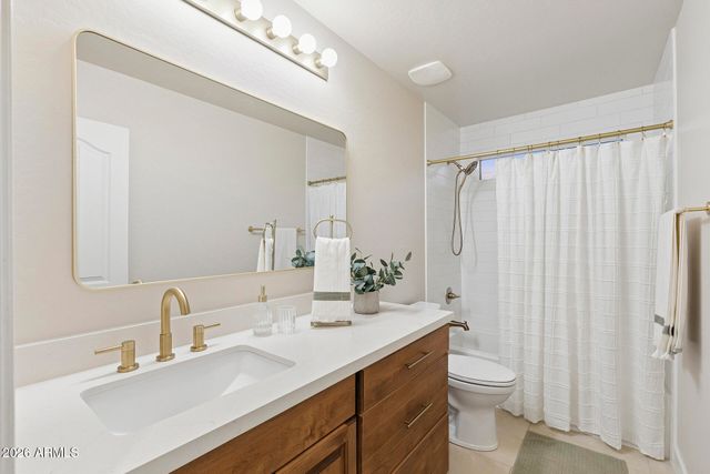 144 S LOS CIELOS Lane, Casa Grande, AZ 85194