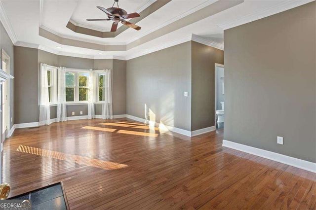 55 Rocky Circle NE, White, GA 30184