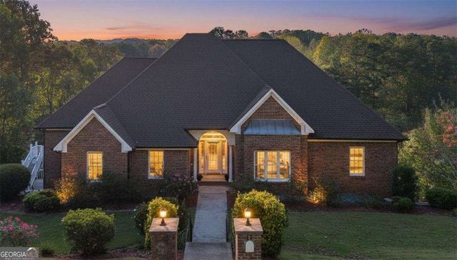 55 Rocky Circle NE, White, GA 30184