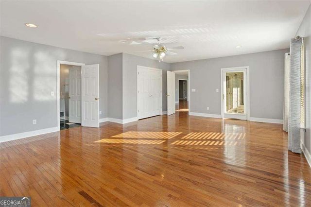 55 Rocky Circle NE, White, GA 30184