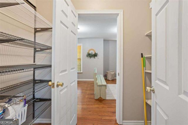 55 Rocky Circle NE, White, GA 30184