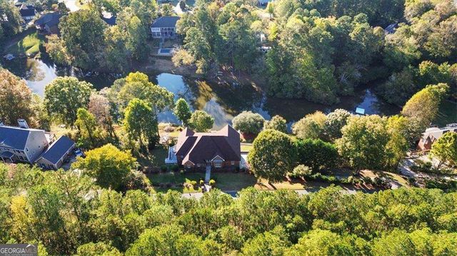 55 Rocky Circle NE, White, GA 30184