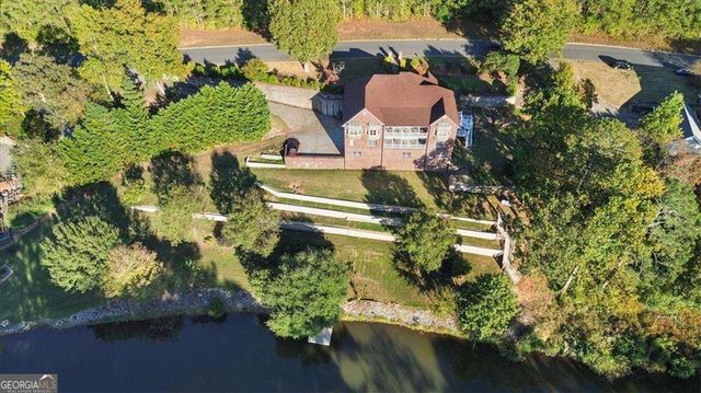 55 Rocky Circle NE, White, GA 30184