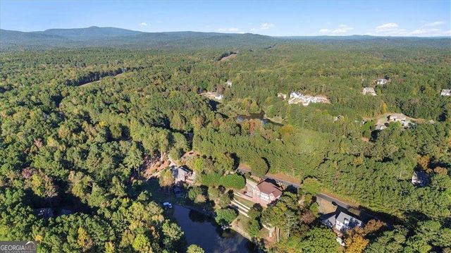 55 Rocky Circle NE, White, GA 30184