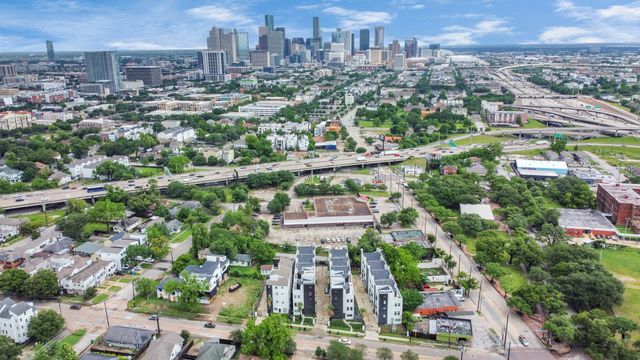 1617 Wheeler Street B, Houston, TX 77004
