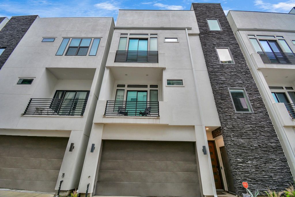 1617 Wheeler Street B, Houston, TX 77004