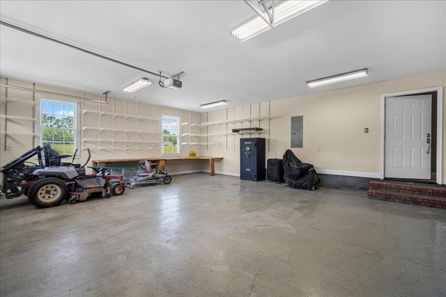 637 Cummings Chapel Road, Ridgeville, SC 29472