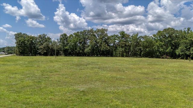 637 Cummings Chapel Road, Ridgeville, SC 29472